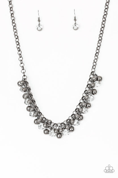 Wall Street Winner - black - Paparazzi necklace