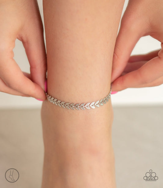 West Coast Goddess-silver-Paparazzi anklet