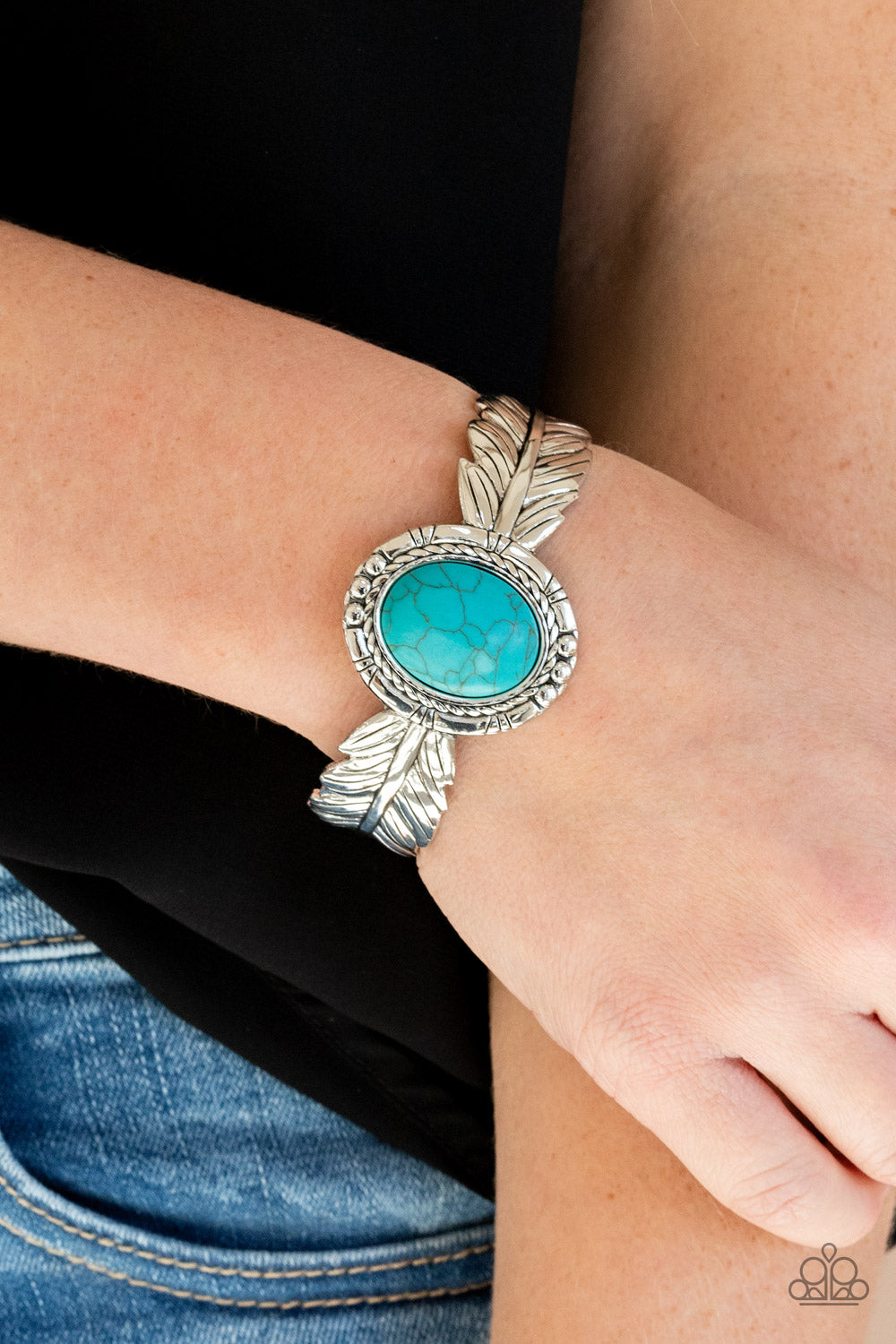 Western Wings - blue - Paparazzi bracelet