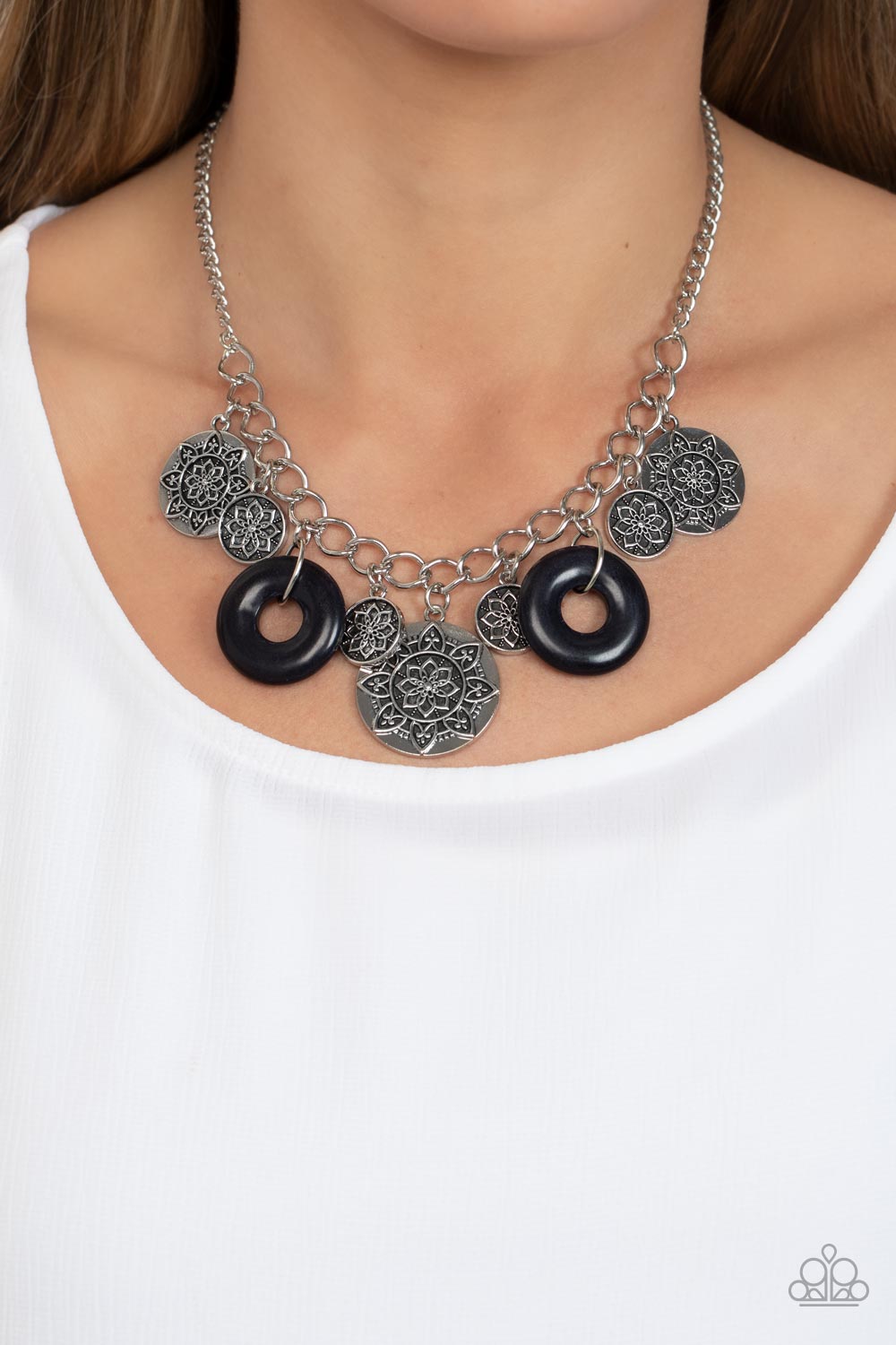 Western Zen - black - Paparazzi necklace