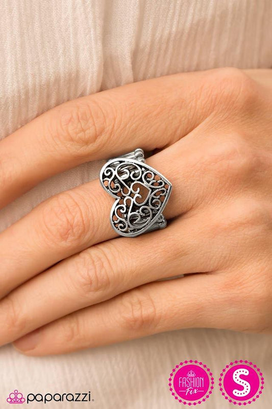 What a Heart - Paparazzi ring