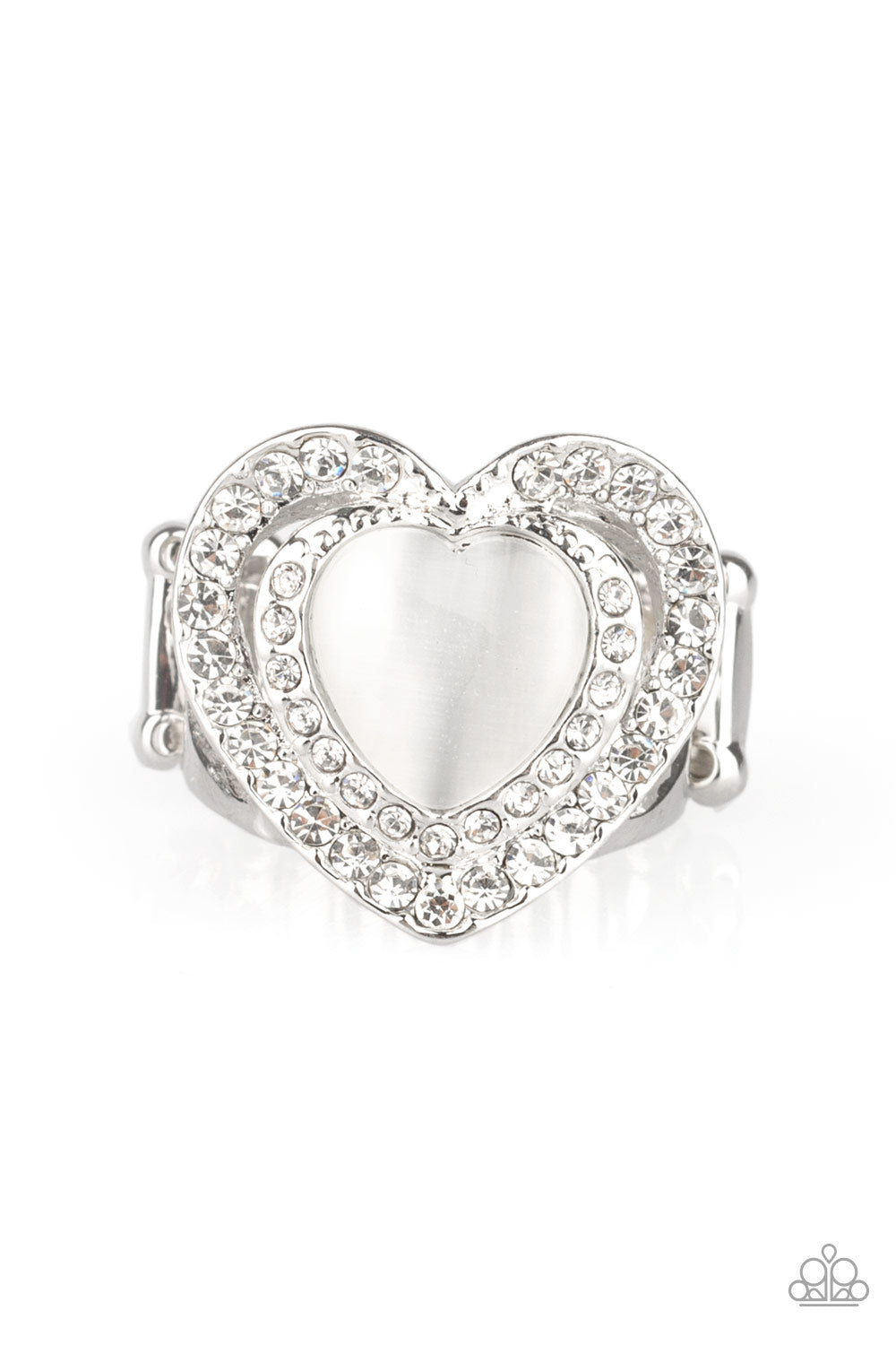 What The Heart Wants - white - Paparazzi ring