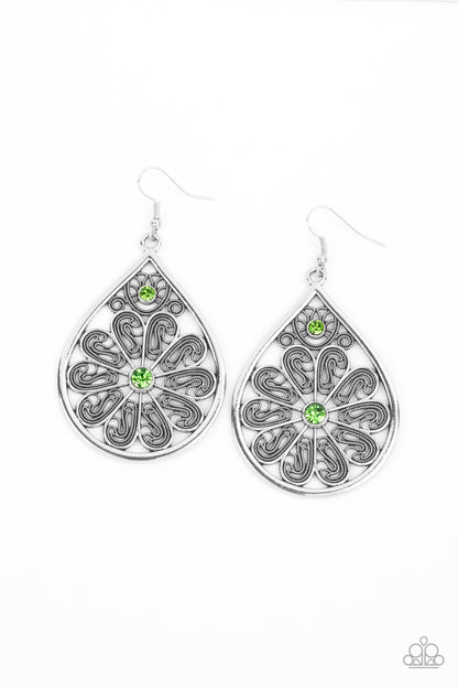 Whimsy Dreams - green - Paparazzi earrings