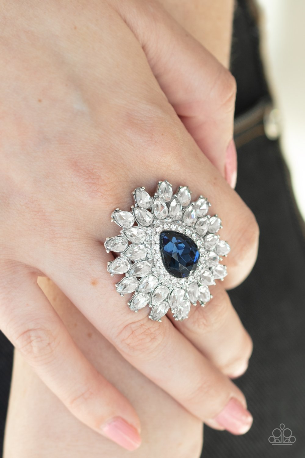 Who's Counting-blue-Paparazzi ring