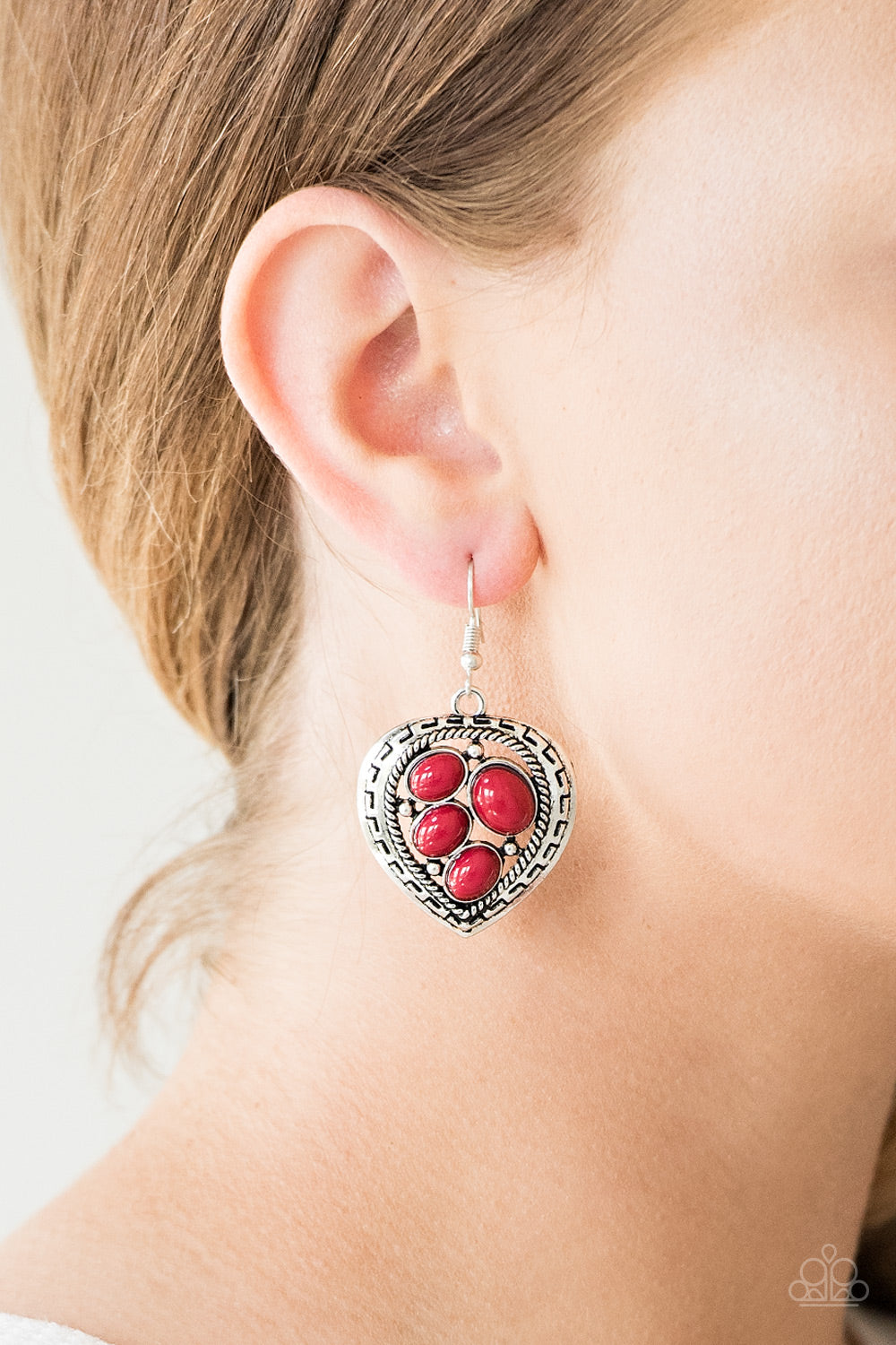Wild Heart Wonder - red - Paparazzi earrings
