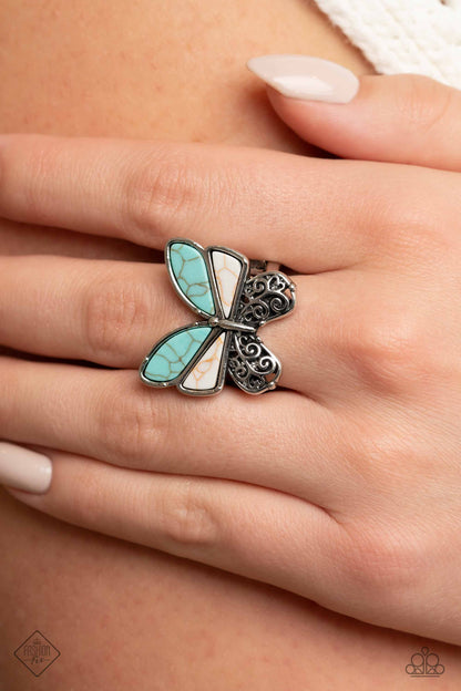 Wild Wings - blue - Paparazzi ring