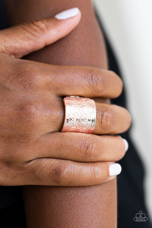 Wild Meadows - rose gold - Paparazzi ring