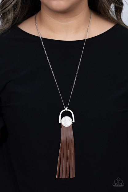 Winslow Wanderer - white - Paparazzi necklace