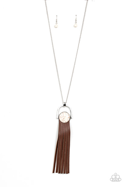 Winslow Wanderer - white - Paparazzi necklace