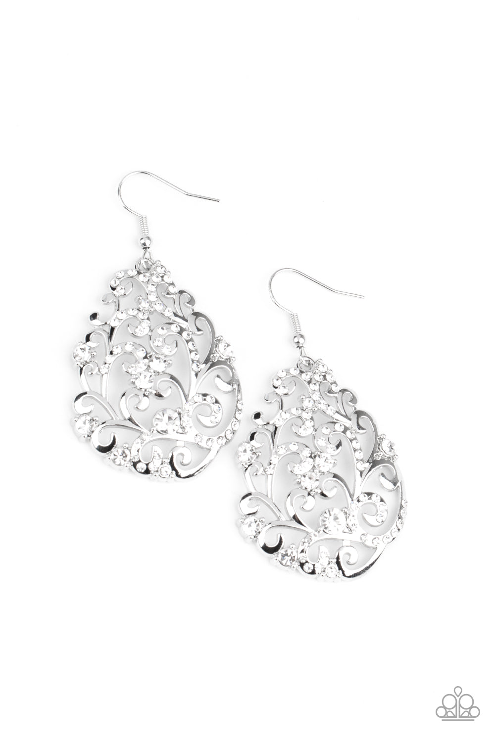 Winter Garden - white - Paparazzi earrings