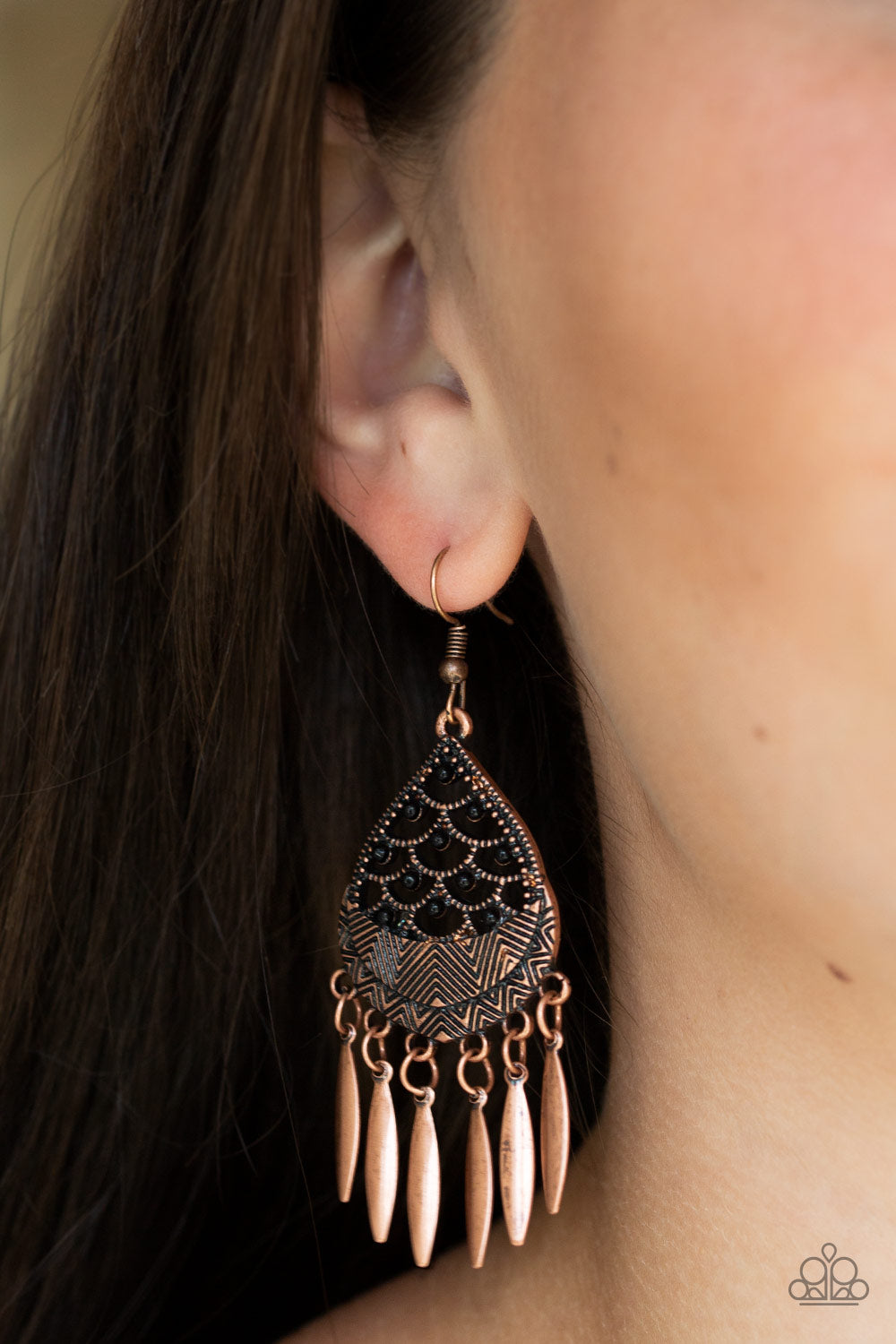 Wolf Den - copper - Paparazzi earrings