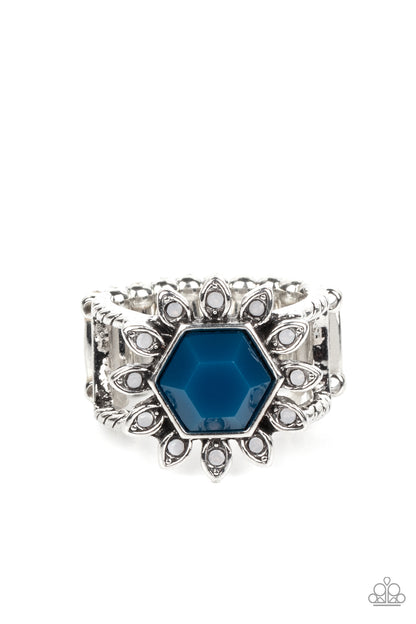 Wonderfully Wallflower - blue - Paparazzi ring