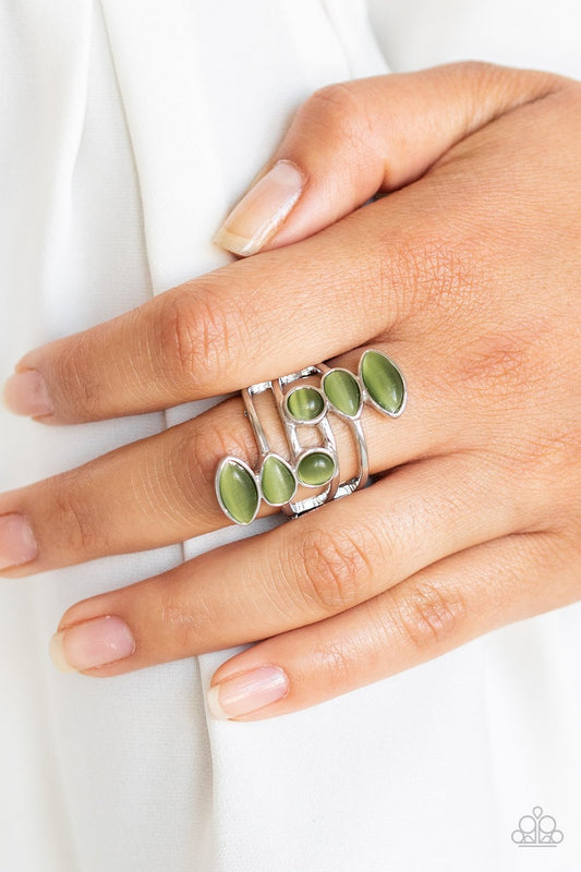 Wraparound Radiance-green-Paparazzi ring