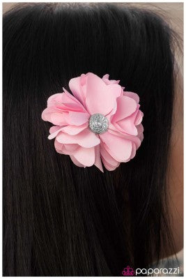 Yes We GLAM! - Paparazzi Hair clip