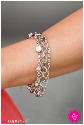 You Carriage Awaits - Paparazzi bracelet