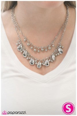 Talk the Talk - silver - Paparazzi necklace